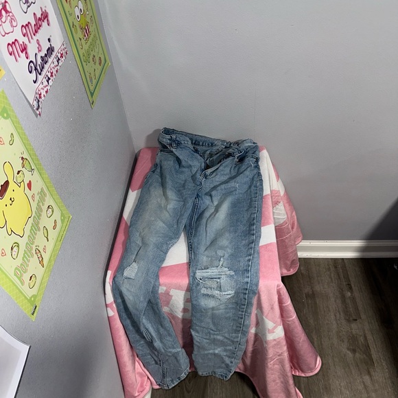 Jeans - Picture 2 of 2